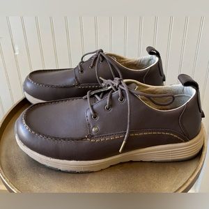 DULUTH TRADING MEN’S TOWER HILL LACE UP | SIZE: 10.5 | BROWN | LEATHER | NEW